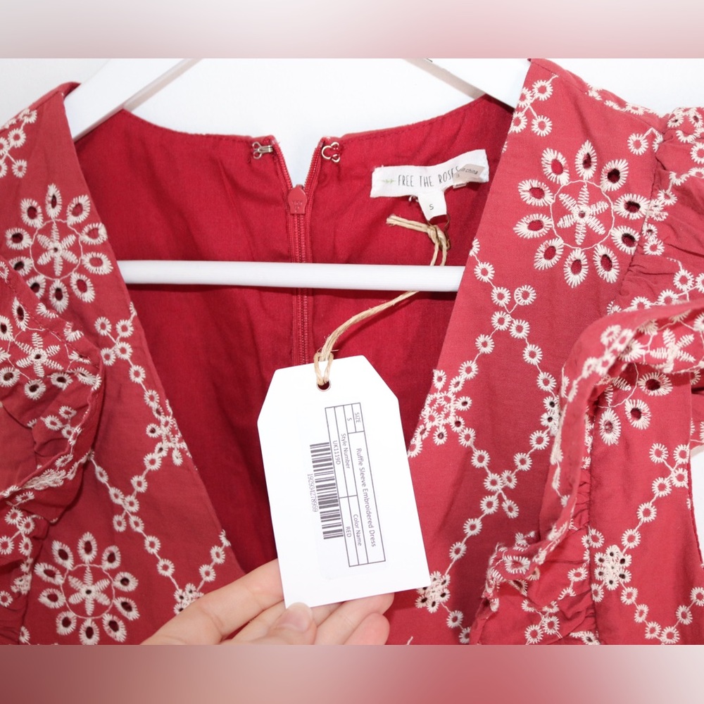 Free the Roses | Ruffle Sleeve Embroidered V Neck Dress Size S - Picture 6 of 9